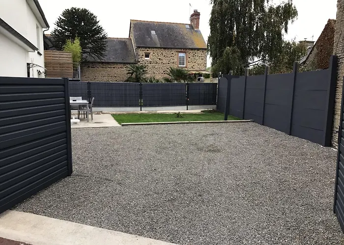 Maison Proche Mont Saint Michel 펜션 보부아르